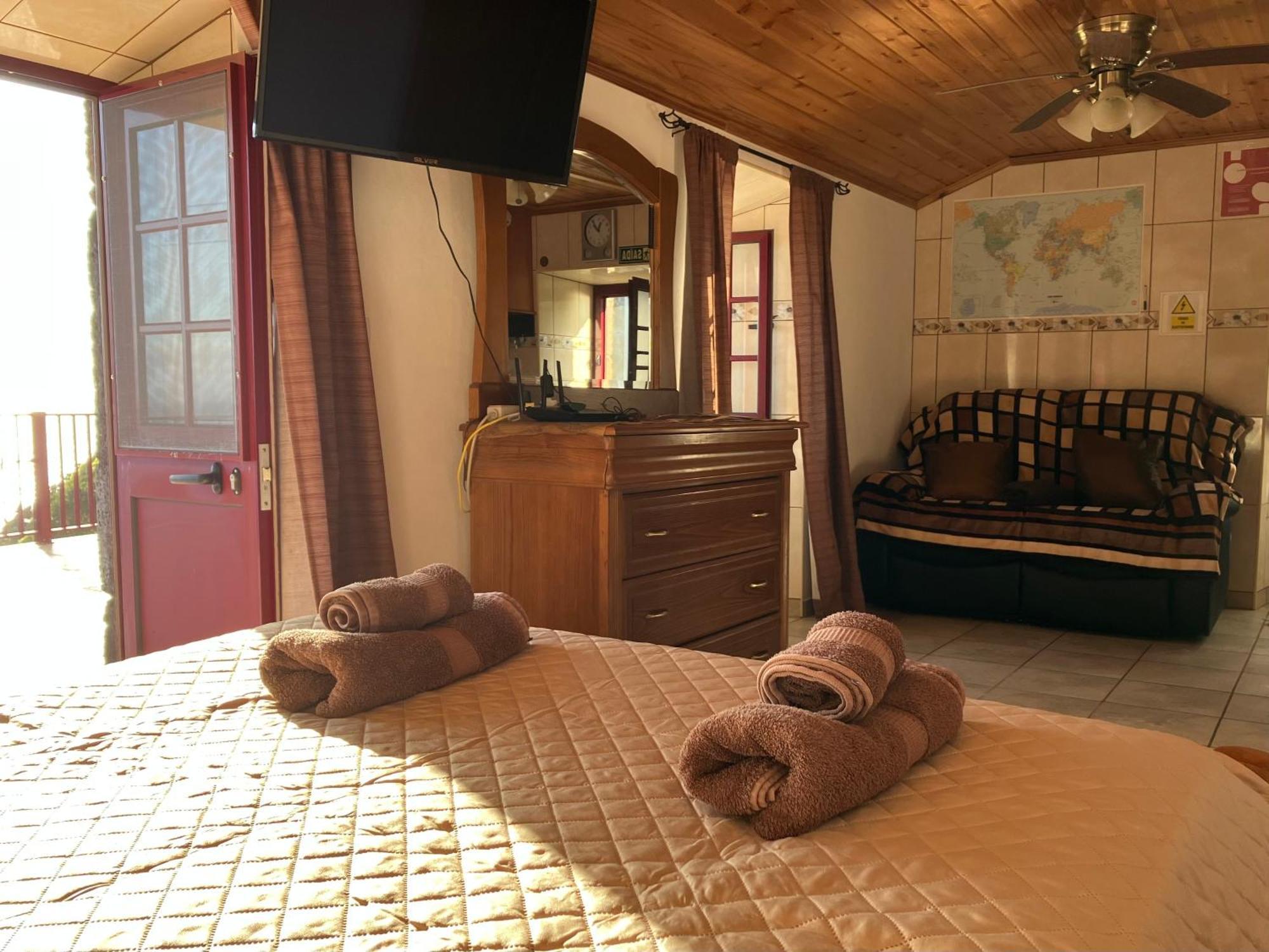 Vistalinda Cabins Calheta  Buitenkant foto